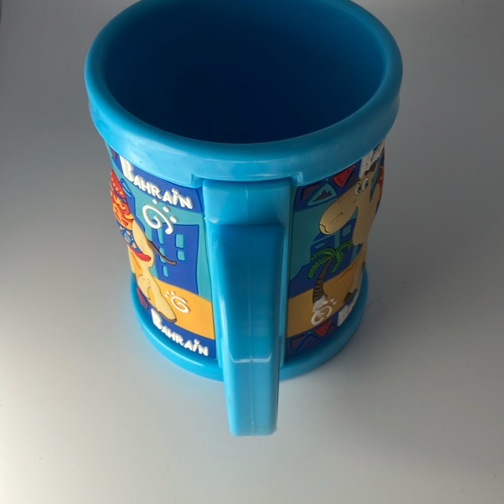 Bahrain Themed plastic Blue kids Mug - Picture 4 of 6